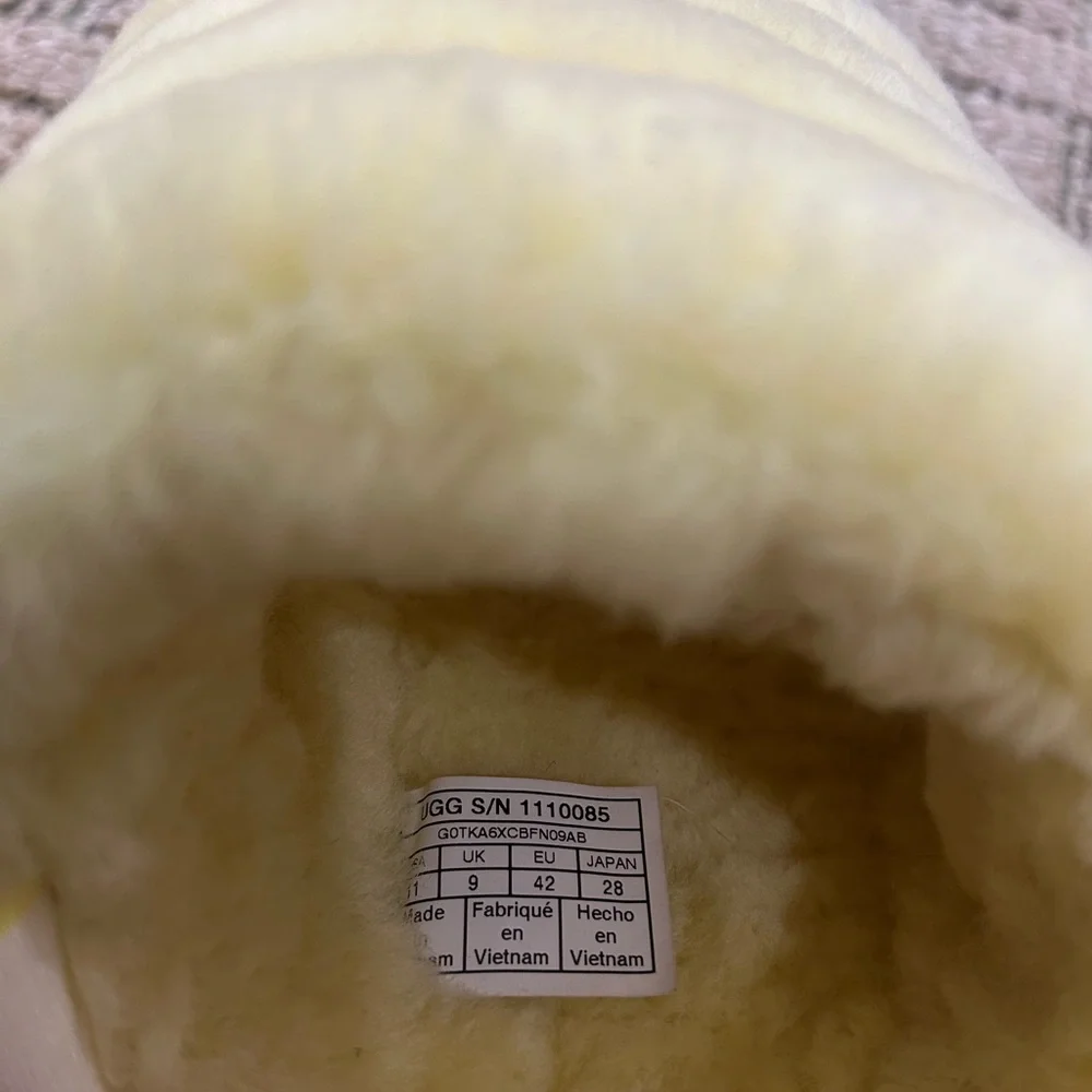 UGG Neon Soft Yellow Fluffy Slides size 11 - Picture 10 of 11